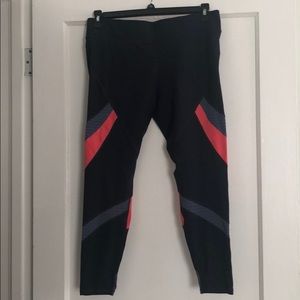 H&M Navy workout leggings